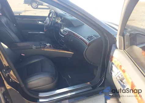 2013 Mercedes-Benz S 550 from USA, damaged, VIN WDDNG7DB2DA524858